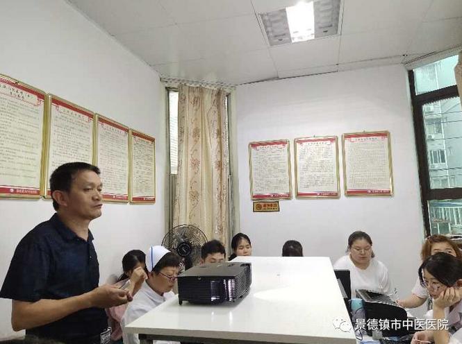 【奉人民為上，視群眾為友，與健康同行九】護理人員西學中